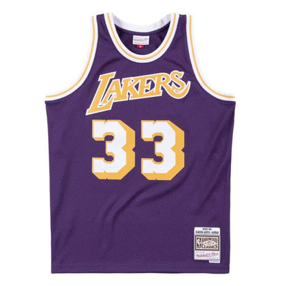Los Angeles Lakers Kareem Abdul-Jabbar Mitchell and Ness Swingman Jersey - Away (1983/84)